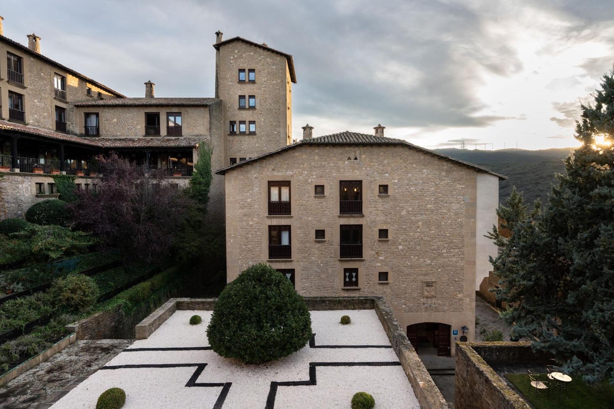 Parador De Sos del Rey Católico Dış mekan fotoğraf