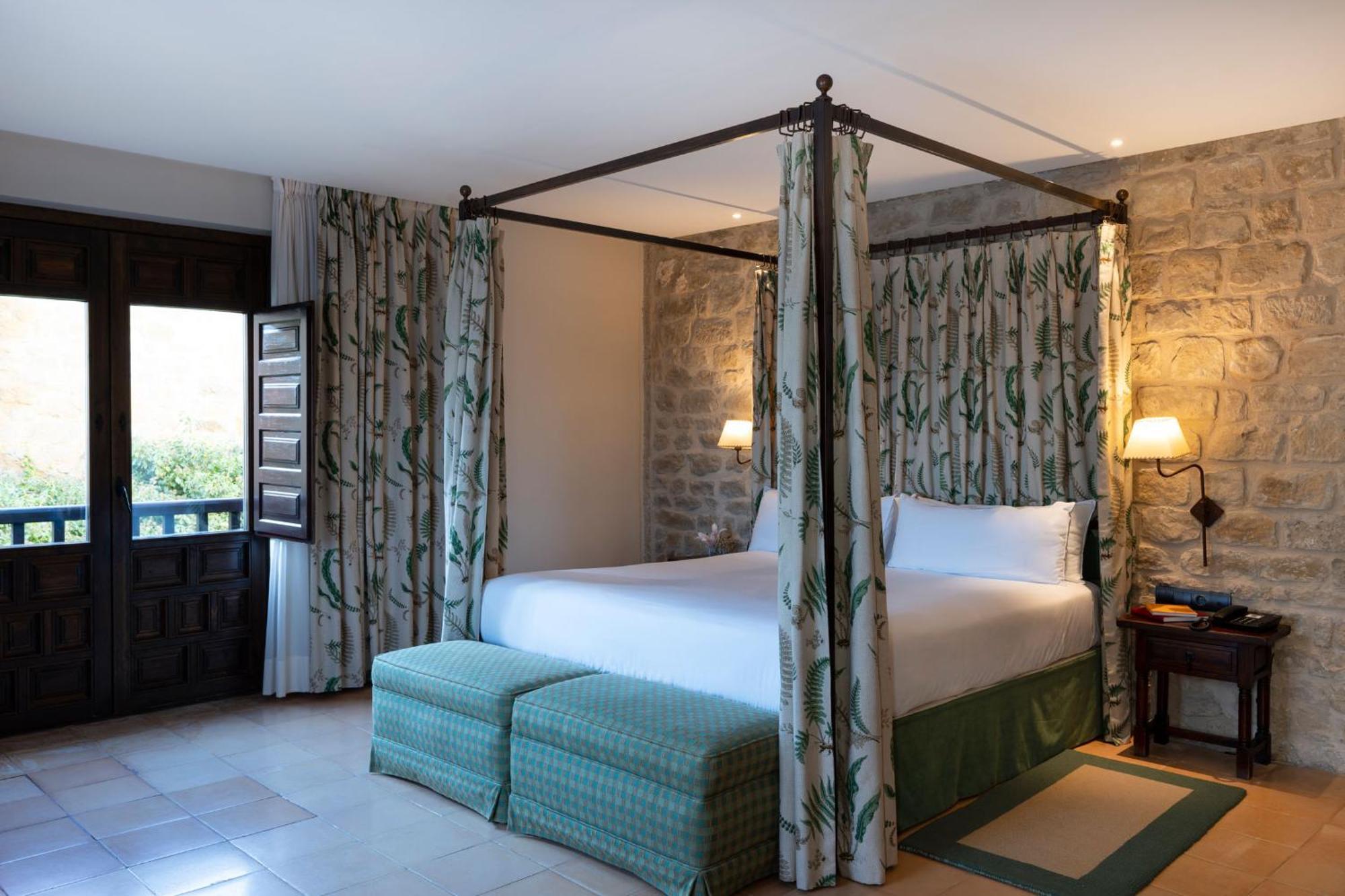 Parador De Sos del Rey Católico Dış mekan fotoğraf
